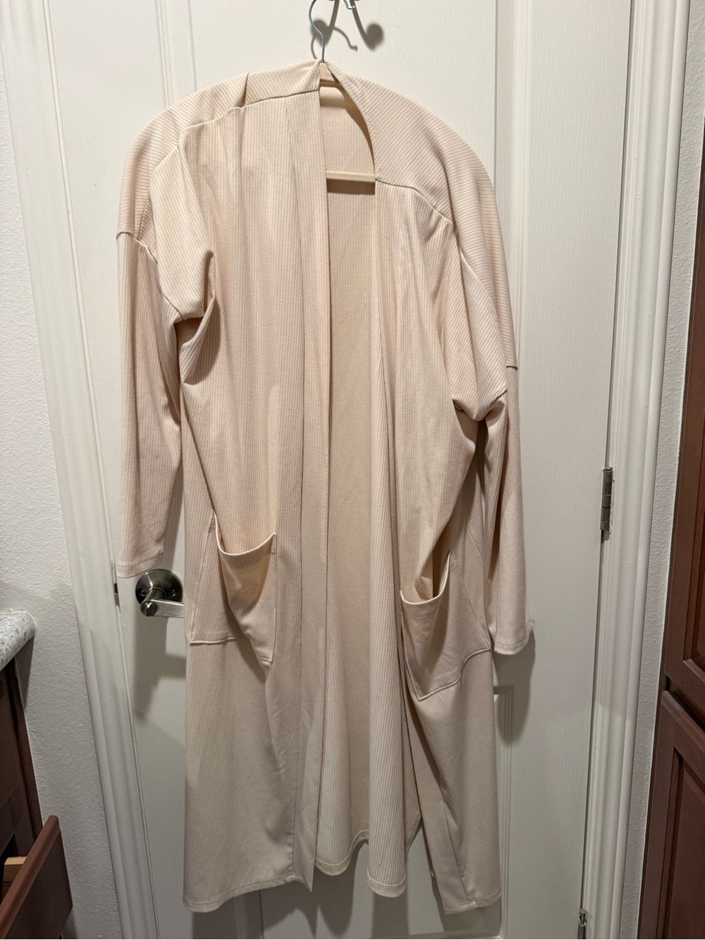 Carly Jean Los Angeles CJ’s favorite ribbed cardigan in Cream